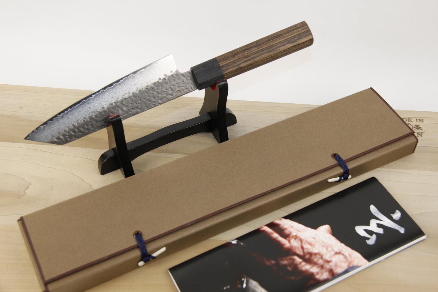 Shizu Hamono 'Gen' VG-10 Damasco Gyuto, 180 mm